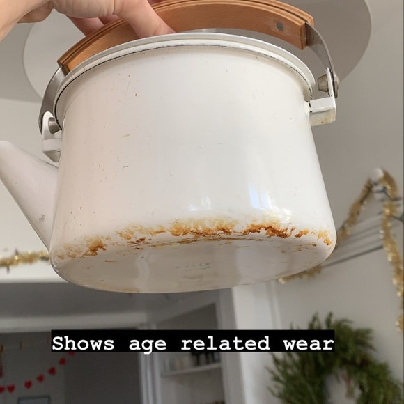 Kaiko Enamel Tea Kettle - Picture 3 of 3